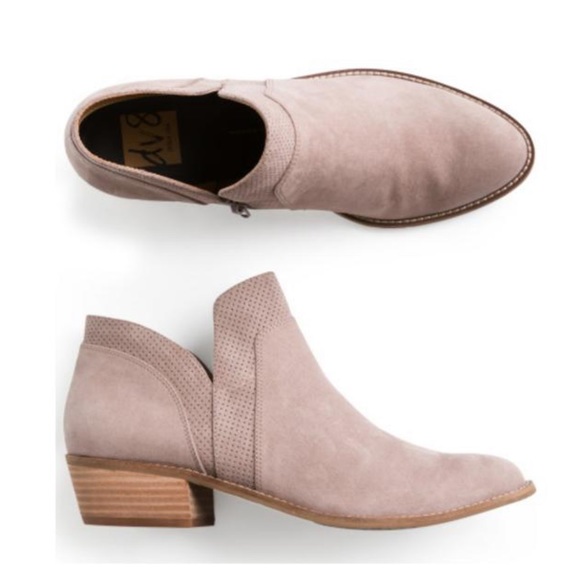 dv8 shoes booties
